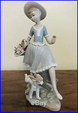 1974 Lladro #4920 Mirth In The Country Girl Running With Dog & Flower Basket