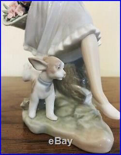 1974 Lladro #4920 Mirth In The Country Girl Running With Dog & Flower Basket