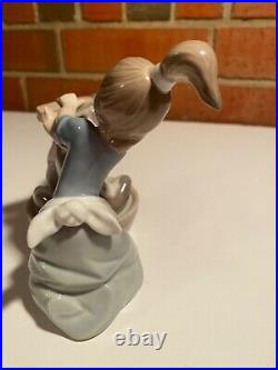 1987 Lladro Figurine Bashful Bather Girl Dog Figurine Retired 5455 Fantastic