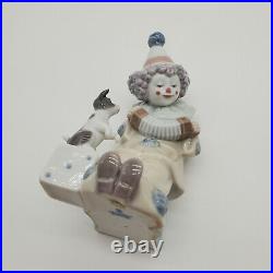 A Pair of Vintage Lladro Porcelain Clown with Dog Figurines #5279 and #5277