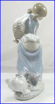 Authentic Lladro Porcelain Figurine Naughty Dog 01014982 With Box Girl and Dog