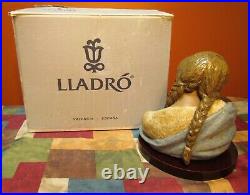 BREATHTAKING LLADRO #2199 DEVOTED FRIENDS GIRL & DOG-RETIRED-EXCELLENT/MINT withOB