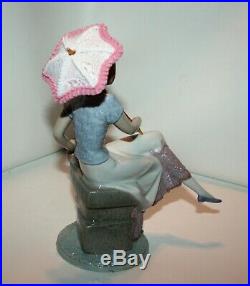 Beautiful LLADRO 7612 Picture Perfect Retired Girl Lady Dog Puppy Parasol