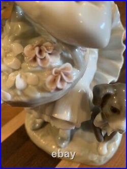 Beautiful Lladro Girl Sitting In Chair With Flower Basket & Dog Figure