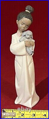 Black Legacy Lladro #6463 My Cuddly Puppy Girl Hugging Puppy Doll-excellent