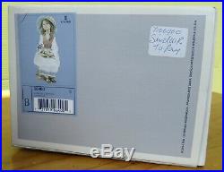 Boxed Lladro Porcelain Figurine'Daydreams' Girl with Dog (#6400)