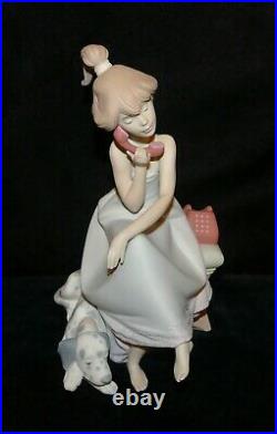 C'1988 Lladro # 5466 Chit-Chat Girl Speaking On Phone & Dalmatian Dog Figurine