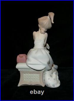 C'1988 Lladro # 5466 Chit-Chat Girl Speaking On Phone & Dalmatian Dog Figurine