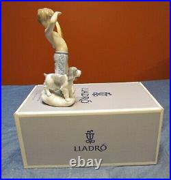 COWABUNGA! LLADRO #8110 SURF'S UP CHILD-DOG & BOARD-EXCELLENT/MINT with O. BOX