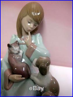Cat Nap Girl Kitten & Dog Figurine By Lladro #5640