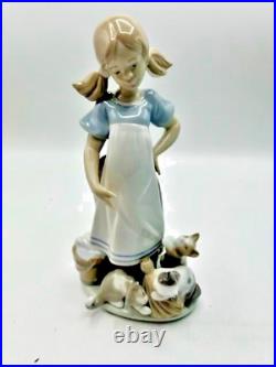 Charming Lladro PLAYFUL KITTENS Figurine With Box Retired