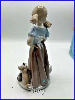 Charming Lladro PLAYFUL KITTENS Figurine With Box Retired