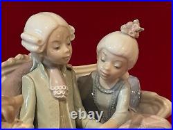 Cute Lladro #5229 Story Time Colonial Boy, Girl & Dog On Couch-excellent/mint