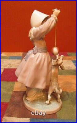 Darling Lladro #5078 Girl Dog And Ball Young Girl+retired-excellent/mint