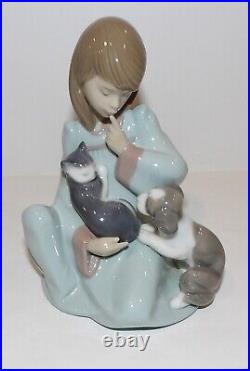 Darling Lladro #5640 Cat Nap Young Girl With Sleeping Cat & Dog Figurine In Box