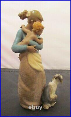 Desirable Lladro #2187 Jealous Friend Mom-child & Dog-retired-excellent/mint