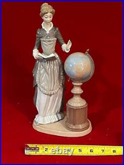 EDUCATIONAL LLADRO #5209 SCHOOL MARM with WORLD GLOBE-RETIRED-EXCELLENT/MINT