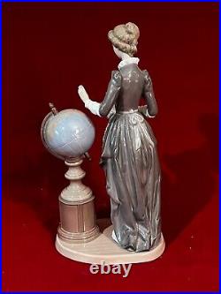 EDUCATIONAL LLADRO #5209 SCHOOL MARM with WORLD GLOBE-RETIRED-EXCELLENT/MINT