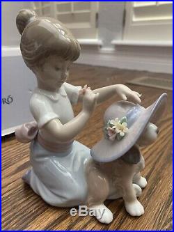 ELEGANT TOUCH GIRL WITH DOG FIGURINE BY LIADRO Original Box