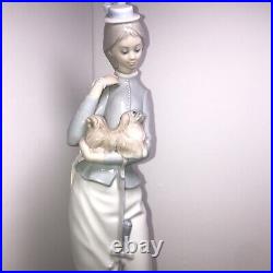 EXQUISITE Lladro Figurine No. 4893 Walk With The Dog 15H Pristine Condition