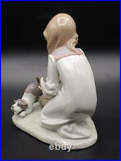 Excellent Vintage Lladro Joy In Basket Girl With Puppies Glossy Figurine Statue