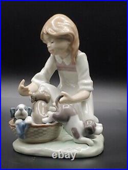 Excellent Vintage Lladro Joy In Basket Girl With Puppies Glossy Figurine Statue