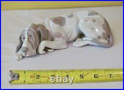 Exhausted Lladro #1067 Old Dog Tired Blood Hound Dog-retired-excellent/mint