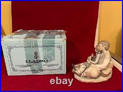 FRIENDLY LLADRO #1230 LITTLE BROTHERS 2 KIDS & DOG- EXCELLENT/MINT withO. BOX