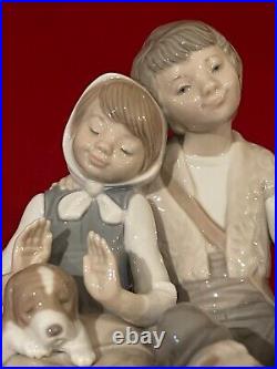 FRIENDLY LLADRO #1230 LITTLE BROTHERS 2 KIDS & DOG- EXCELLENT/MINT withO. BOX