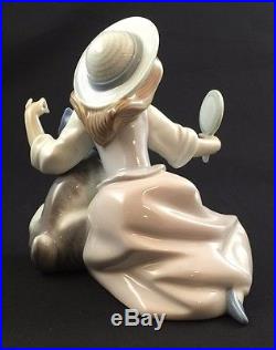 Fine Porcelain Lladro Figurine #5468 Who's The Fairest Girl Dog Mirror
