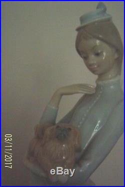 Genuine Lladro Figurine My Dog Lady With Parasol Holding A Pekinese Dog 4893