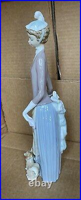 Genuine Lladro Woman With Dog And Pearl Handled Umbrella Figurine (4761)