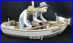 HUGE! LLADRO #5215 SPAIN FISHING WithGRANDPA PORCELAIN FIGURINE BOY DOG BOAT