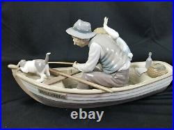 HUGE! LLADRO #5215 SPAIN FISHING WithGRANDPA PORCELAIN FIGURINE BOY DOG BOAT