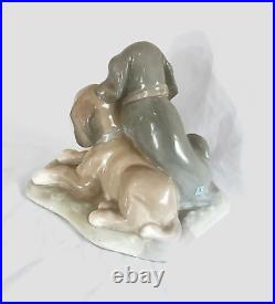 Hand-Crafted Porcelain Figurine Two Pups, NAO by Lladro, Spain 1987