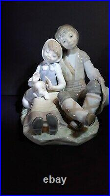 Heartwarming Lladro Friendship figurine