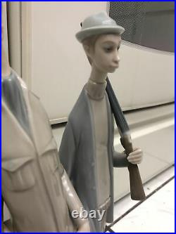 LARGE LLADRO RETIRED FIGURINE HUNTERS MEN With DOG #1048