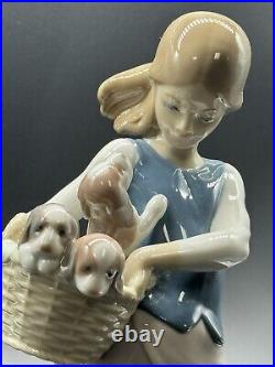 LLADRO 1311 Little Dogs on Hip Figurine