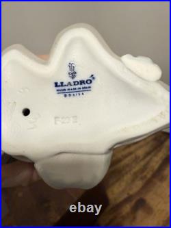 LLADRO 1311 Little Dogs on Hip Figurine 1980's Vintage 10 Tall 5 Wide Retired