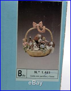 LLADRO 1441 A LITTER OF LOVE DOGS & PUPPIES In BASKET