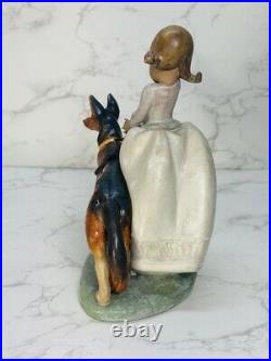 LLADRO 1533 Not So Fast Retired Rare Girl with Dog On Leash