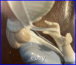 LLADRO 1537 Stepping Out! Retired! See Description! No Box L@@K! Rare