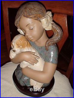 LLADRO #2355 Gabriela Girl with Dog Puppy Gres Mint with Base
