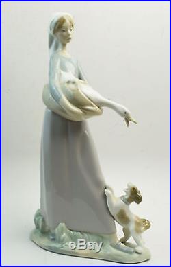 LLADRO 4866 Girl with Duck and Dog Retired Collectible Figurine MINT