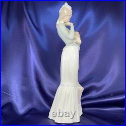 LLADRO #4893 Walk the Dog Young Lady Being Walked by her DOG! With Org Box
