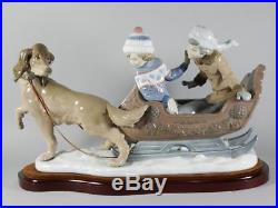 LLADRO 5037 RETIRED FIGURINE SLEIGH with CHILDREN and SLED-DOG