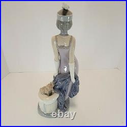 LLADRO #5174 Couplet Lady 13.5 1920s Flapper Girl with Dog Retired READ