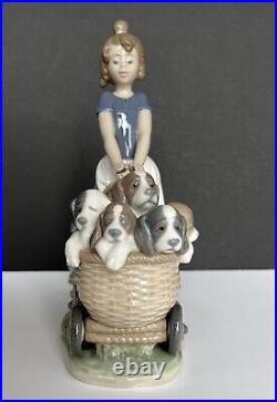 LLADRO #5364 LITTER OF FUN GIRL W. PUPPIES 1986 RETIRED VG CONDITION With BOX