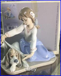 LLADRO 5688 DOG'S BEST FRIEND WITH GIRL Porcelain Figurines Orig. Box