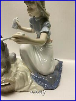 LLADRO 5921 TAKE YOUR MEDICINE Girl With Dog